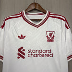 Liverpool 26-27 | Away